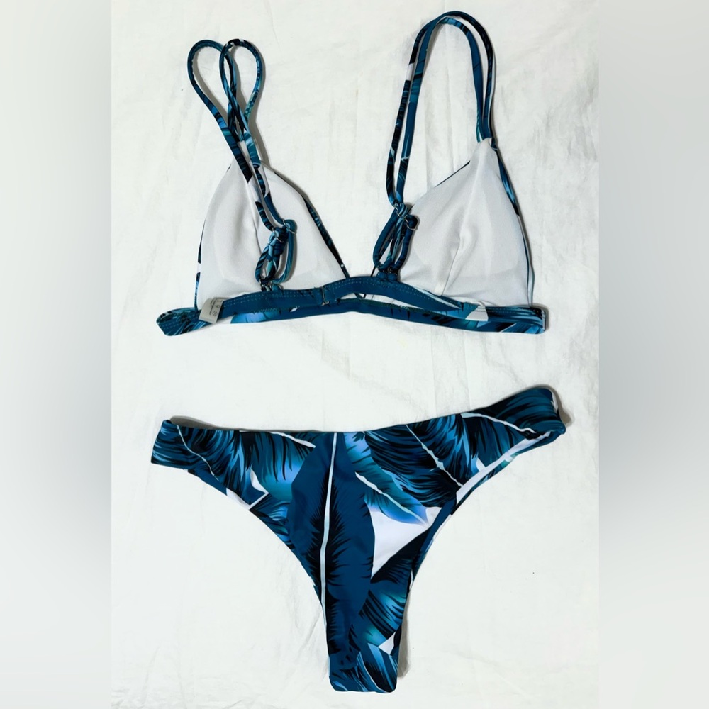 NWOT Bikini Set - Picture 2 of 8